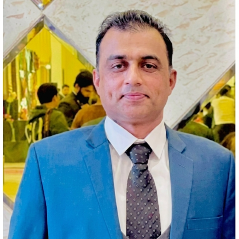 Zeeshan Naeem